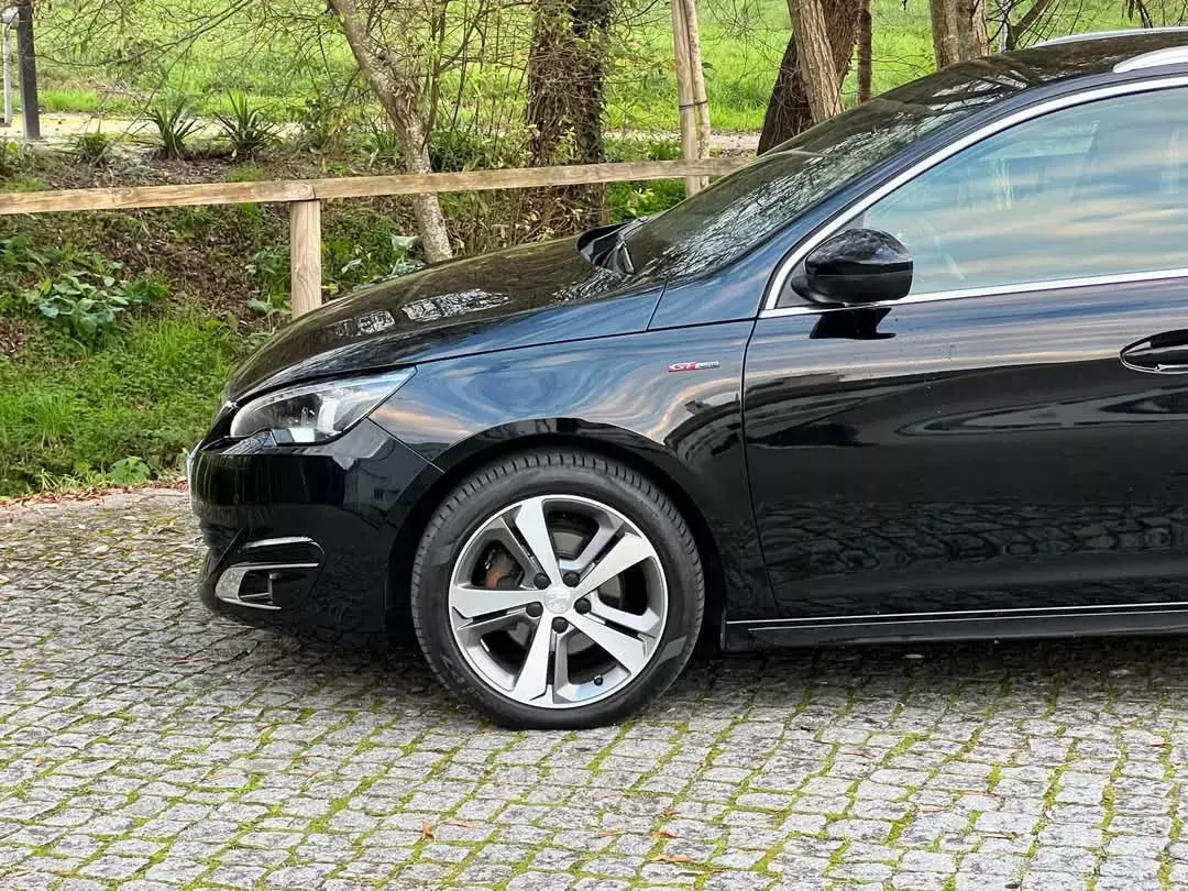 Peugeot 308 SW 1.2 PureTech GT Line EAT6 10