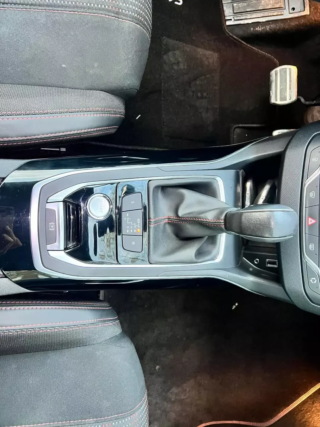 Peugeot 308 SW 1.2 PureTech GT Line EAT6 17