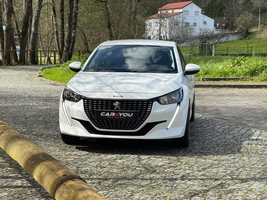 Peugeot 208 1.2 PureTech Allure EAT8 13
