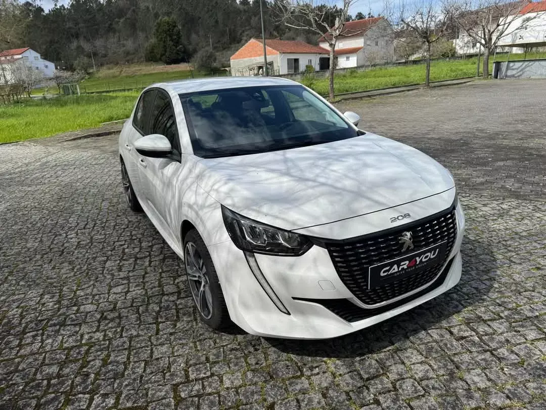 Peugeot 208 1.2 PureTech Allure EAT8 14