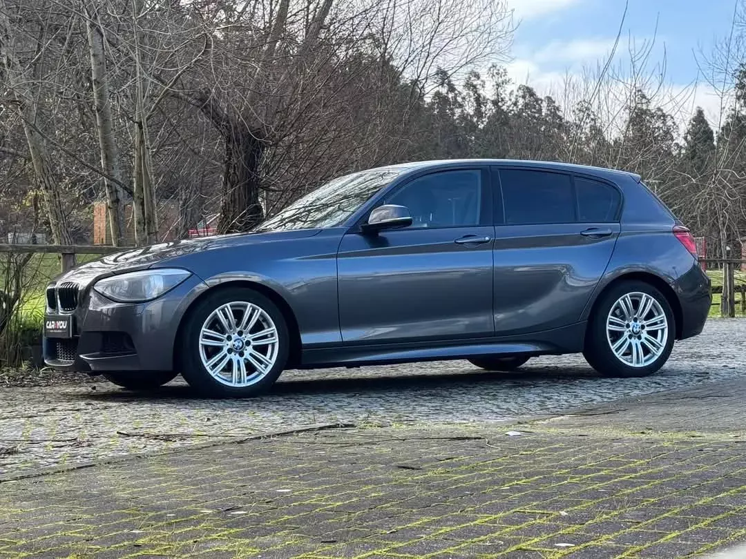 BMW 118 d Pack M 9