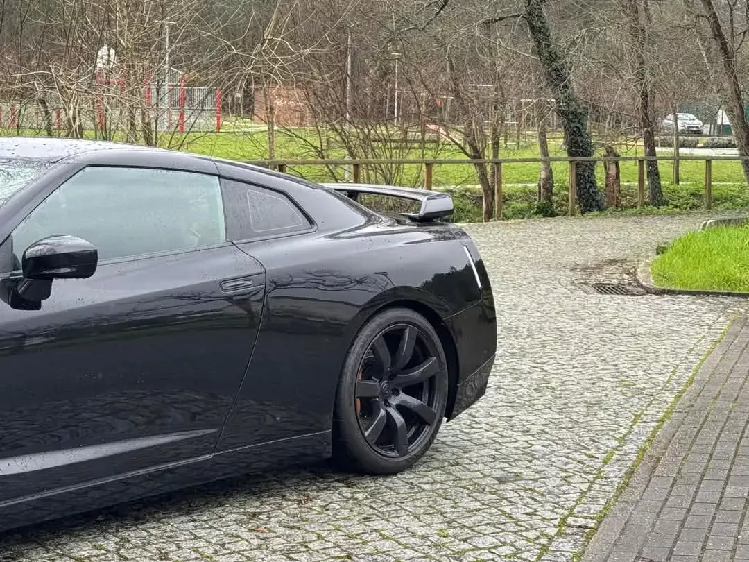 Nissan GT-R 3.8 V6 Premium Edition 4