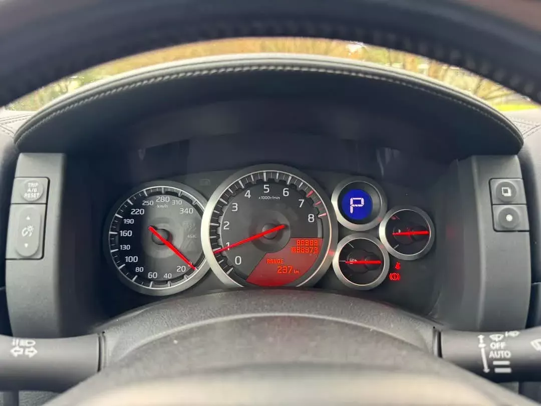 Nissan GT-R 3.8 V6 Premium Edition 24