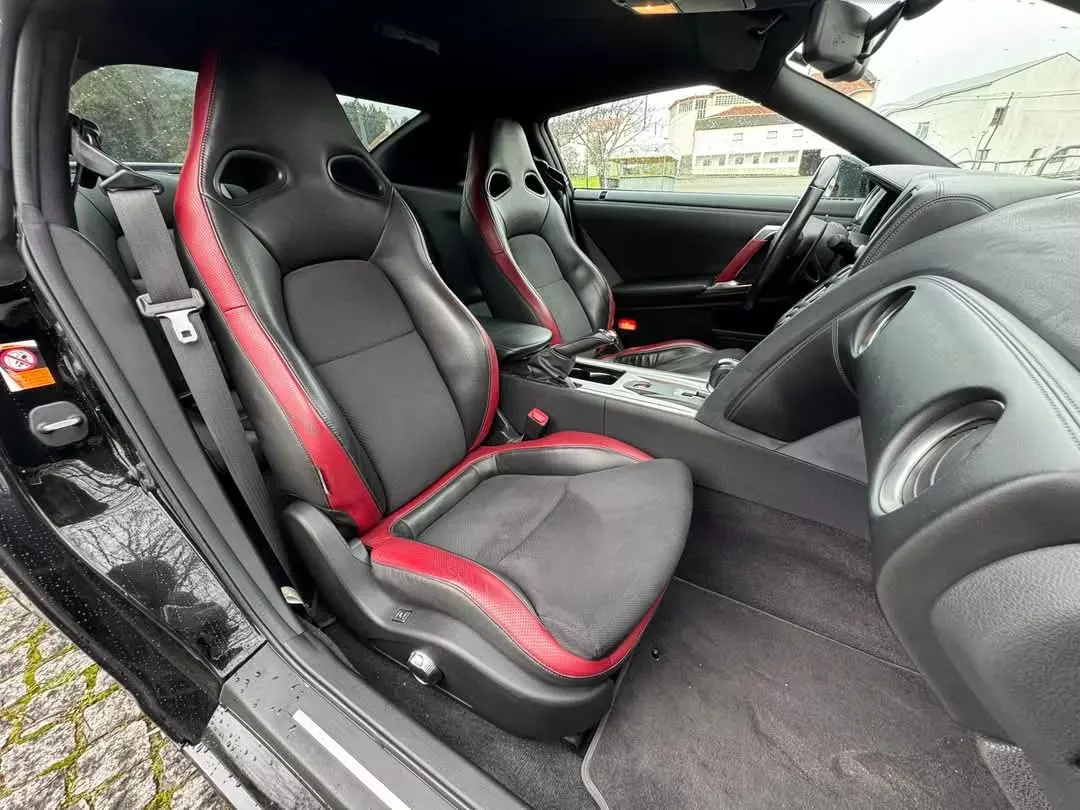 Nissan GT-R 3.8 V6 Premium Edition 29