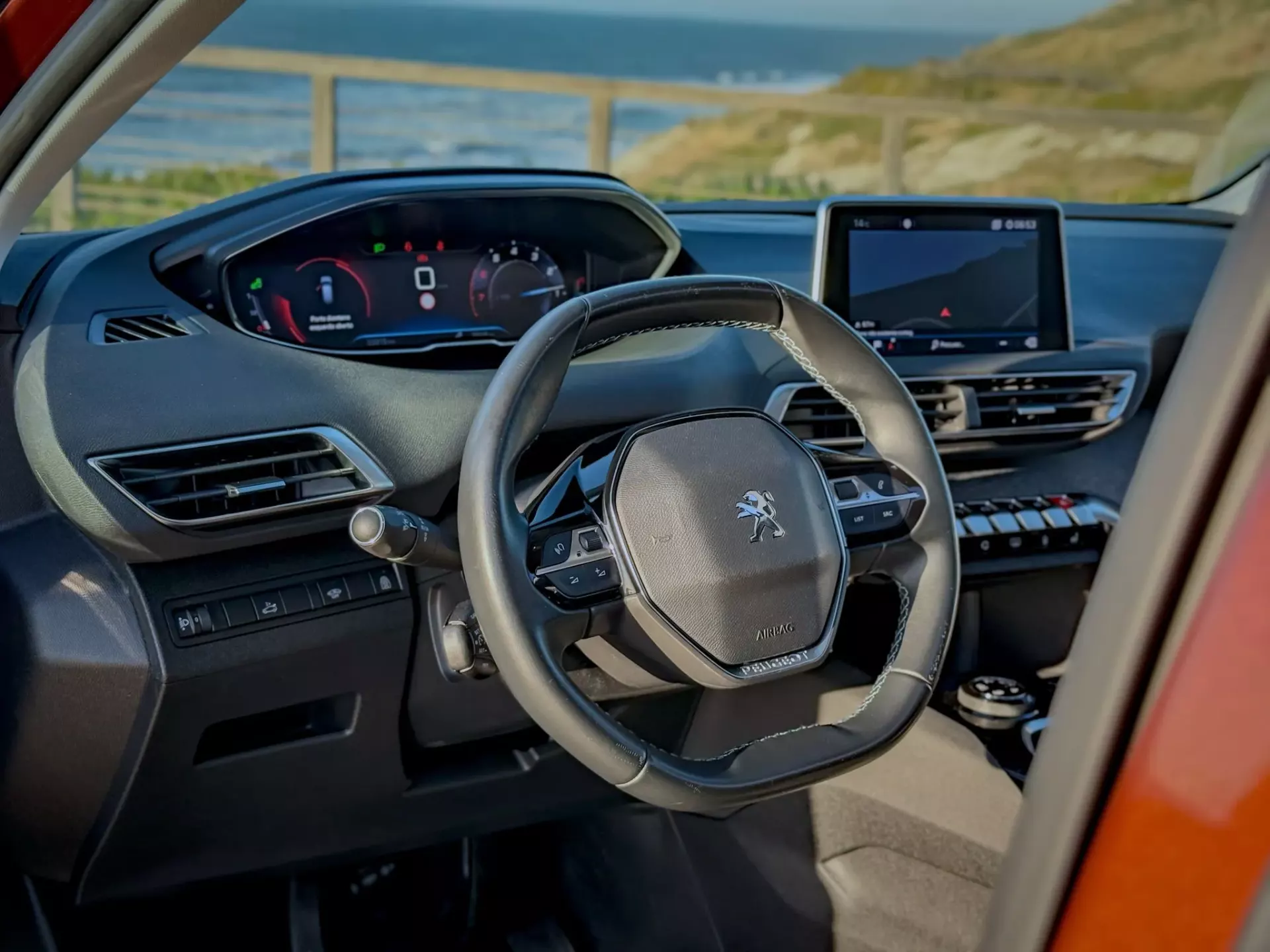 Peugeot 3008 1.2 PureTech Allure 17