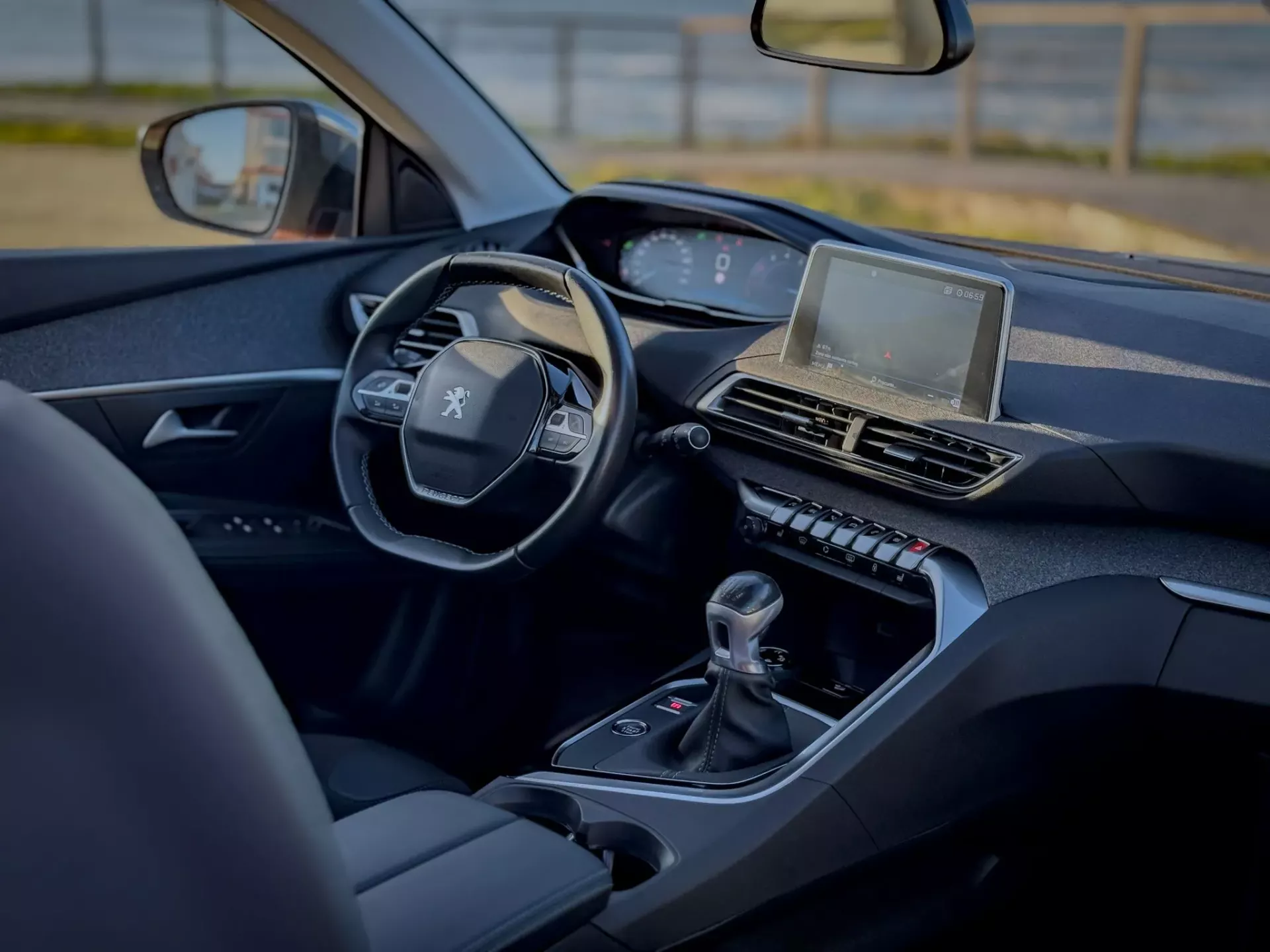 Peugeot 3008 1.2 PureTech Allure 24