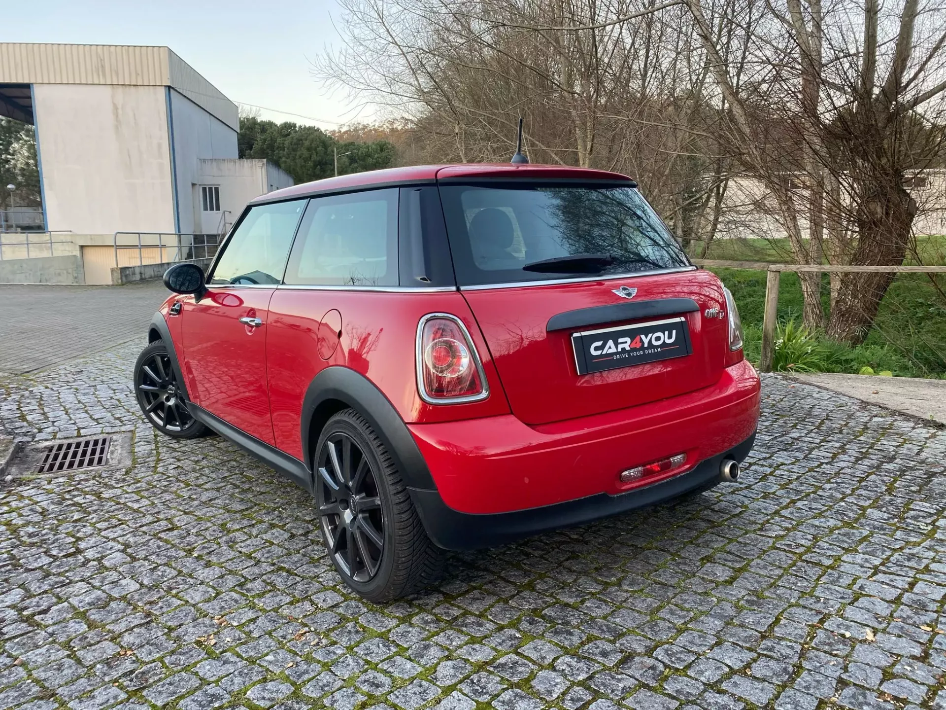MINI 3 Portas One D 6
