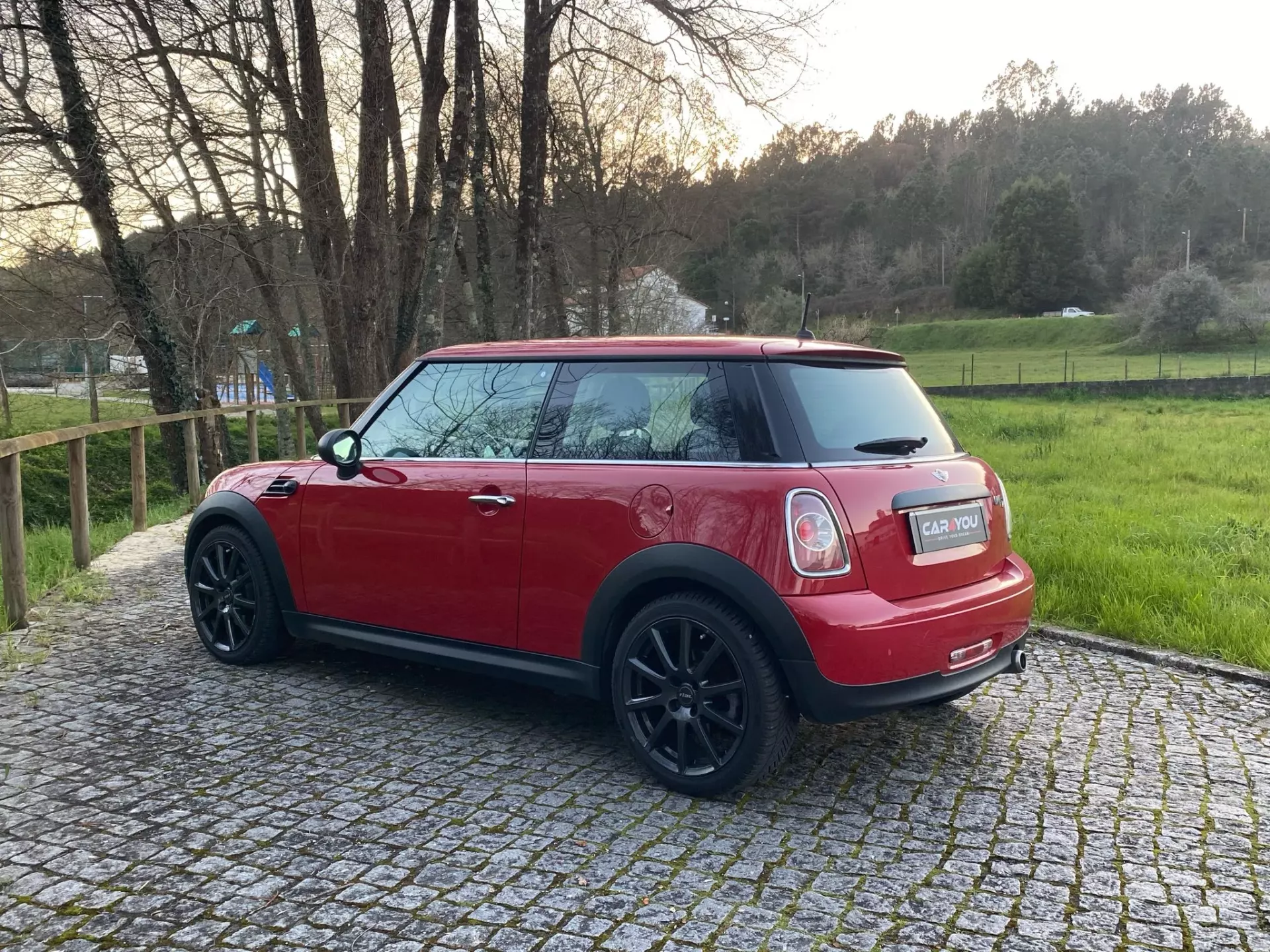 MINI 3 Portas One D 12