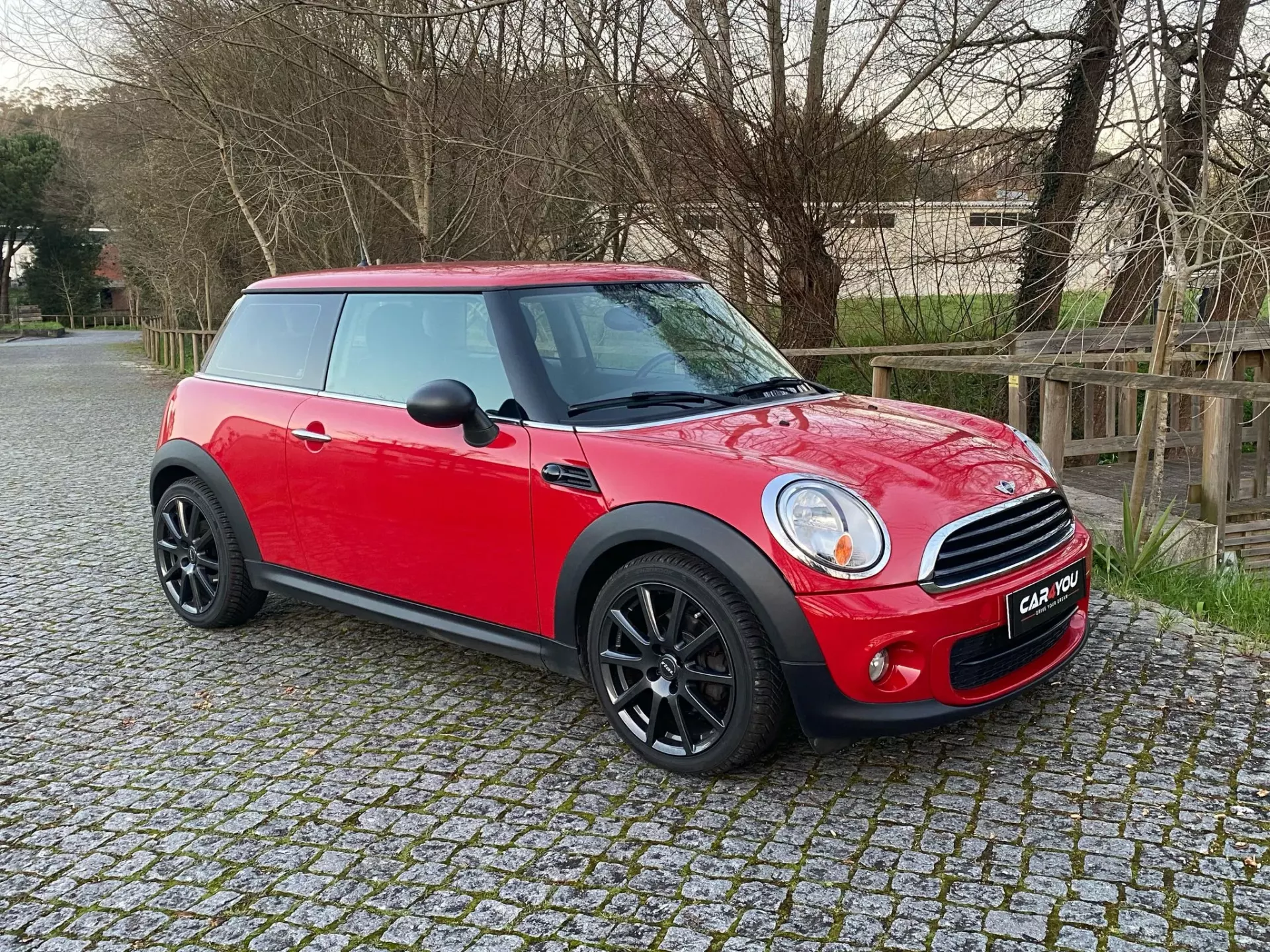 MINI 3 Portas One D 16