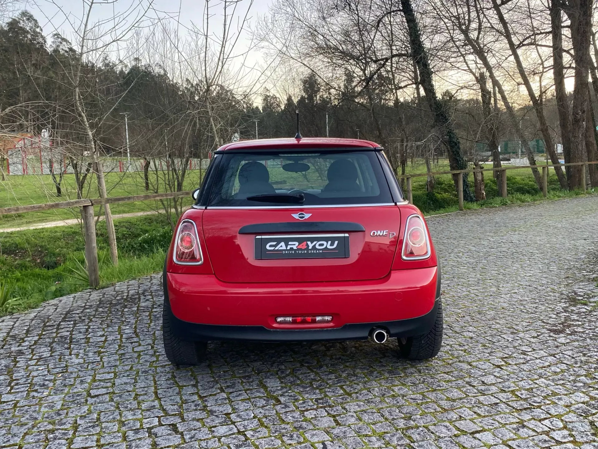 MINI 3 Portas One D 18