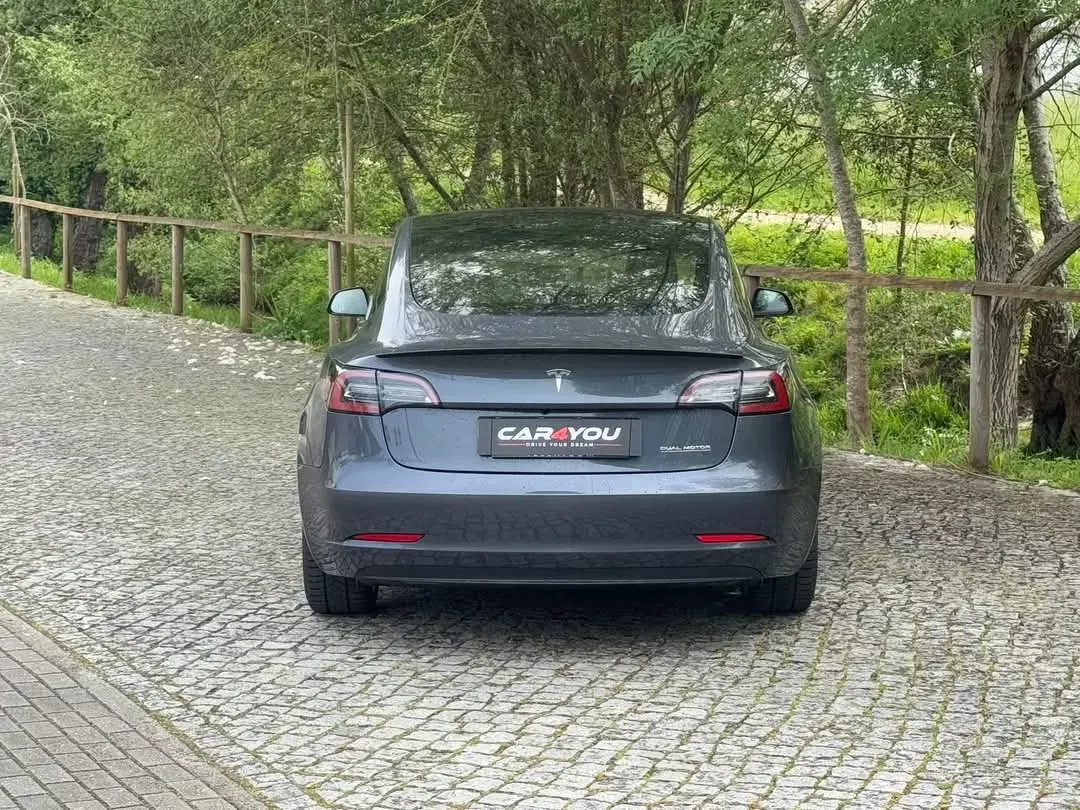 Tesla Model 3 Performance Dual Motor AWD 7