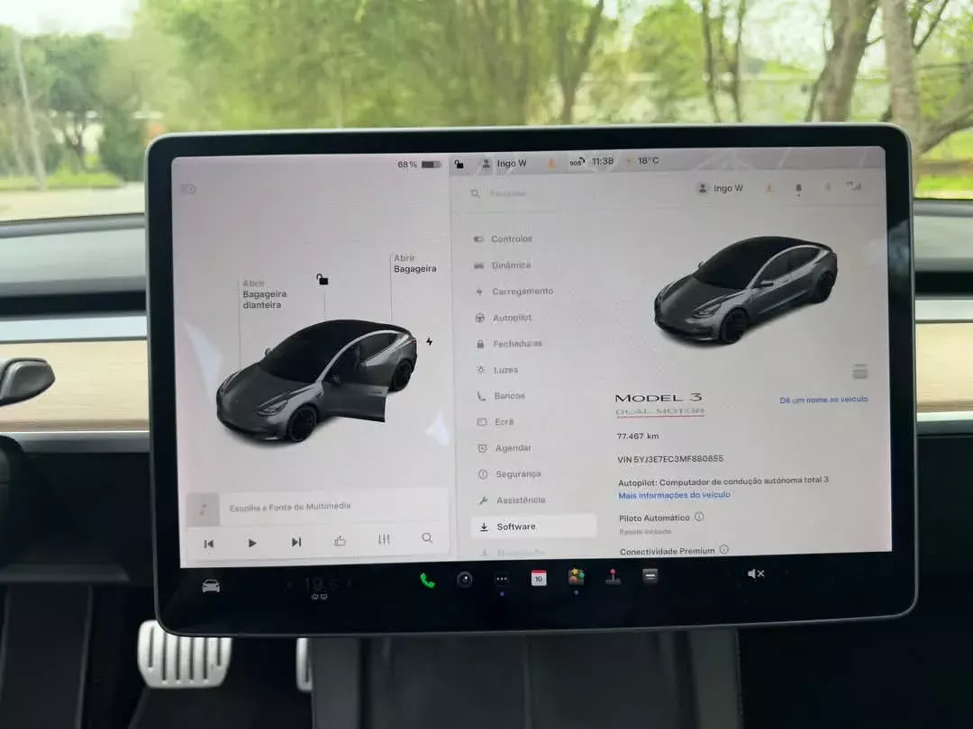 Tesla Model 3 Performance Dual Motor AWD 17