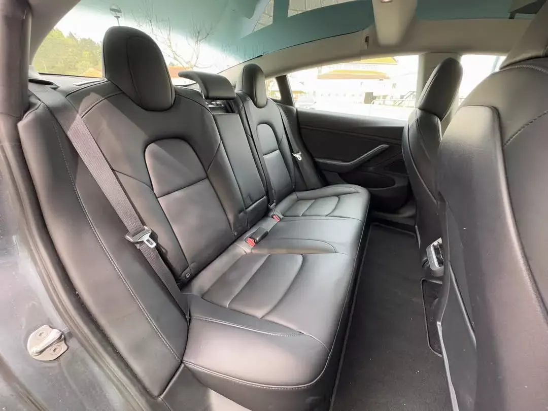 Tesla Model 3 Performance Dual Motor AWD 25