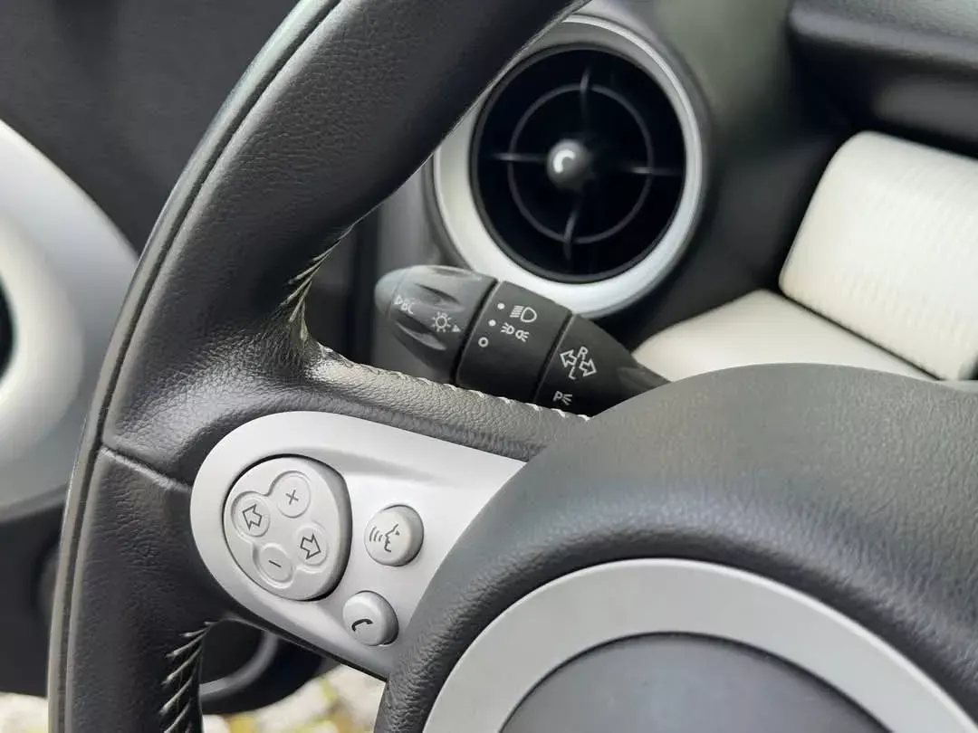 MINI 3 Portas Cooper D 50 Camden 20