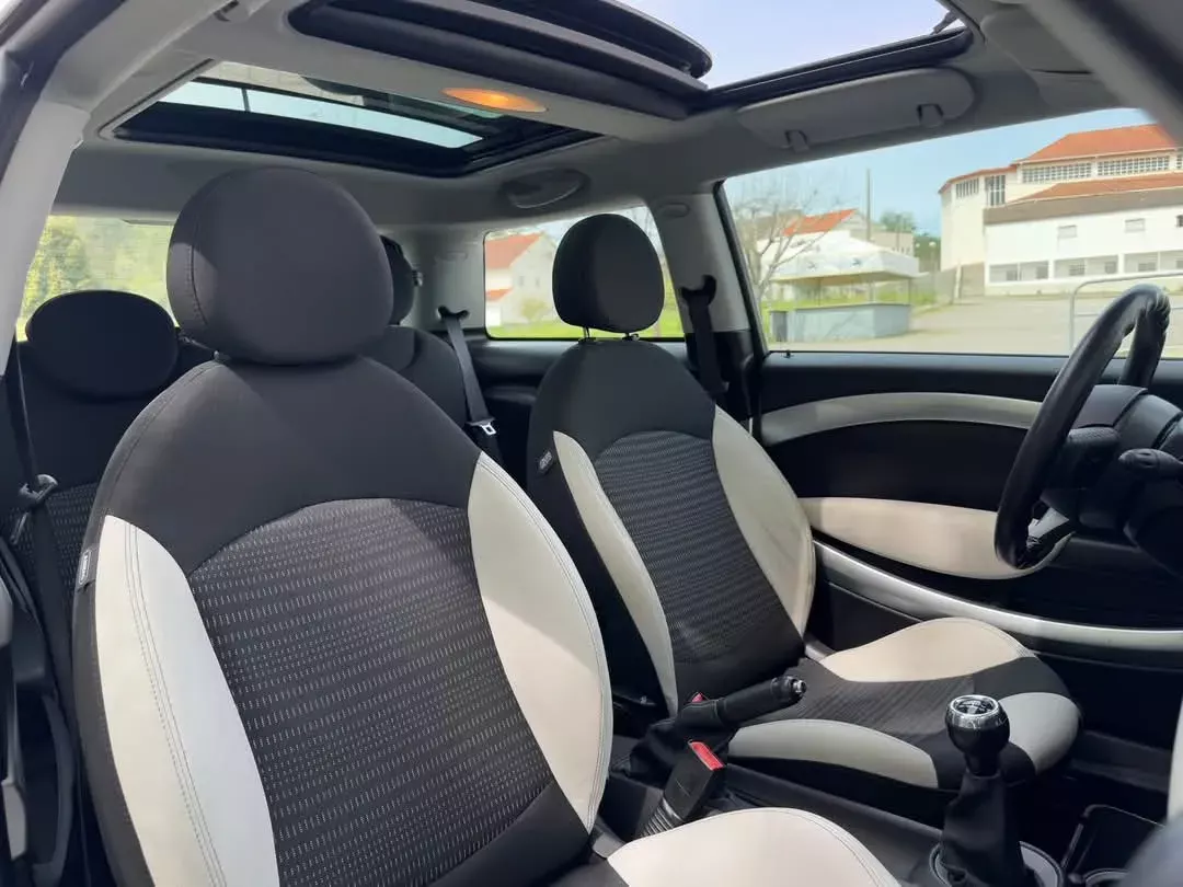 MINI 3 Portas Cooper D 50 Camden 25