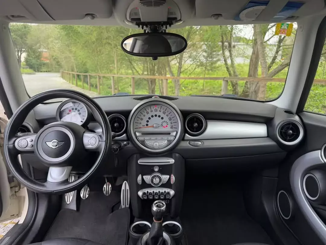 MINI 3 Portas Cooper S 7