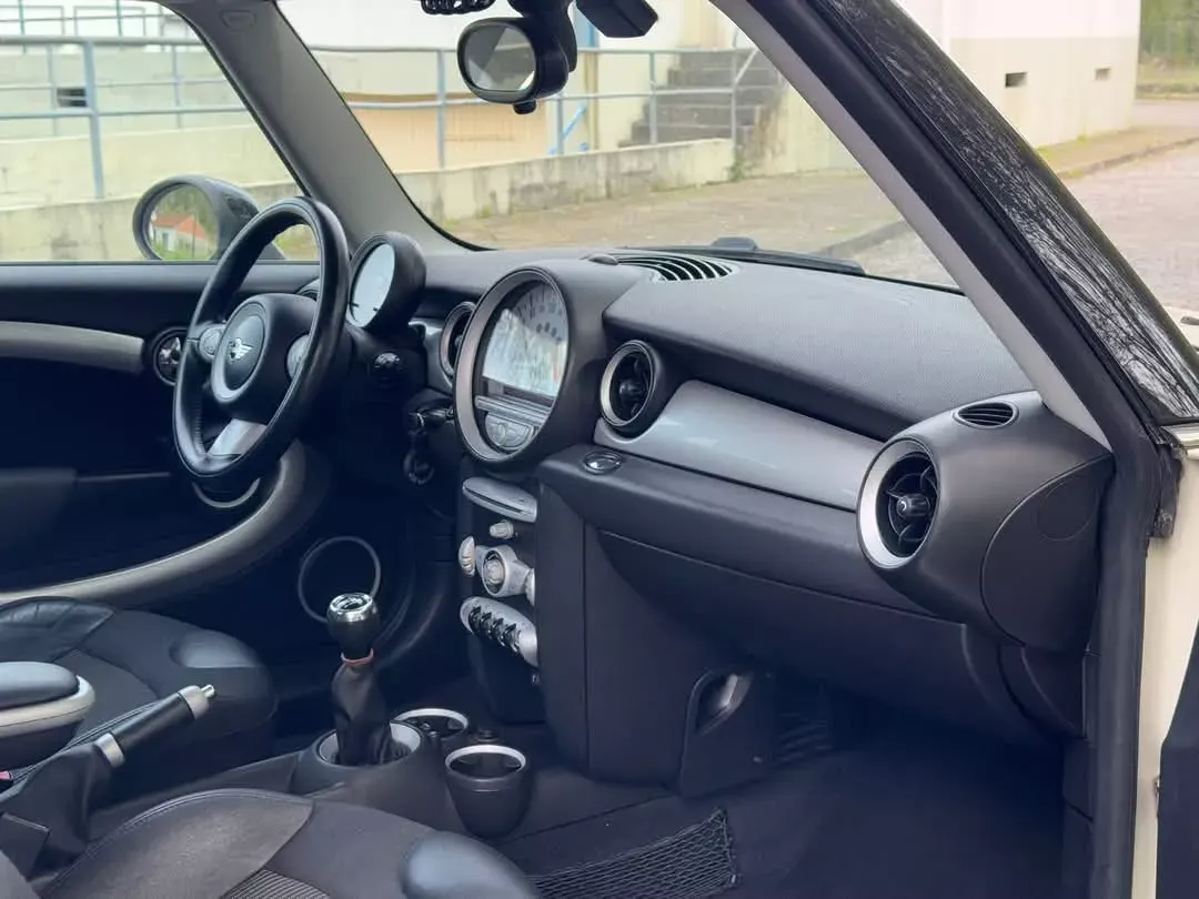 MINI 3 Portas Cooper S 16