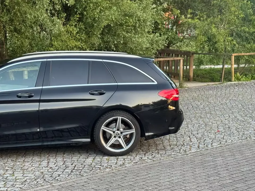 Mercedes-Benz C 220 d AMG Line 10