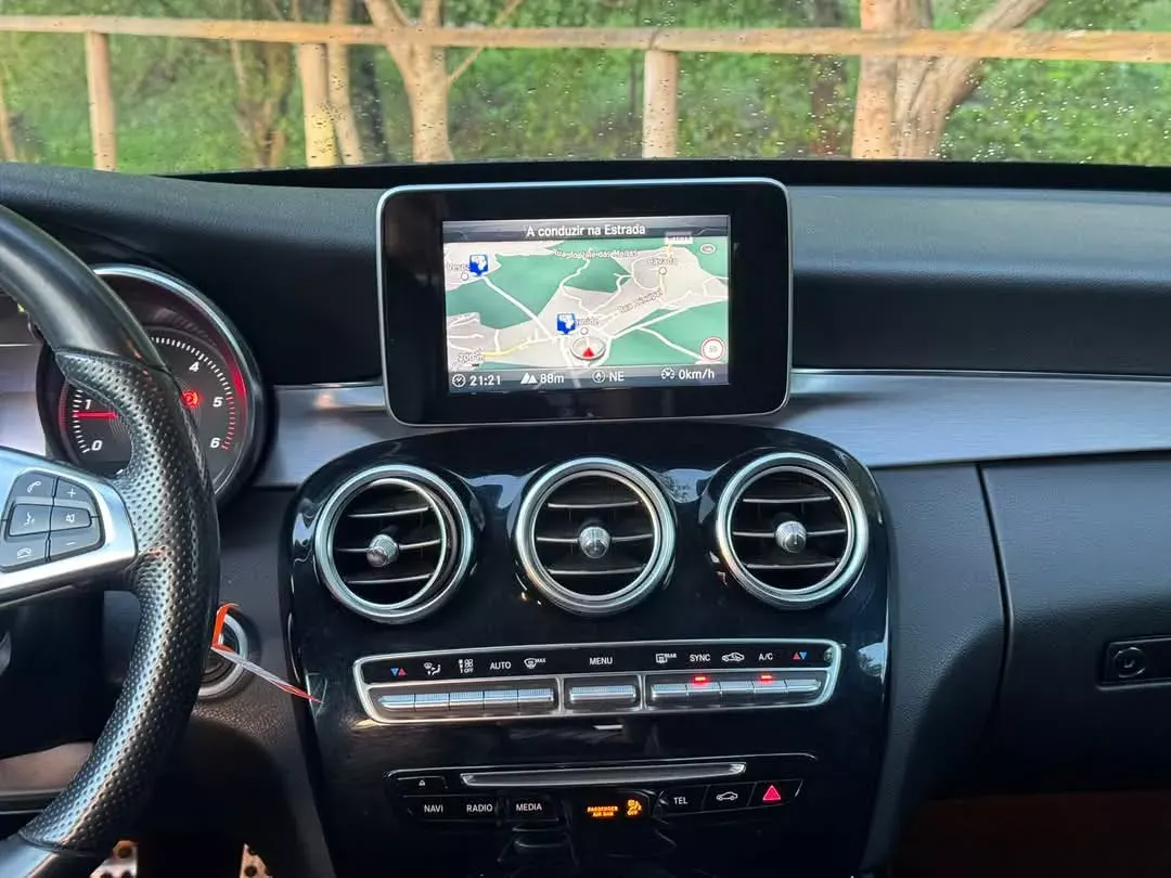 Mercedes-Benz C 220 d AMG Line 17