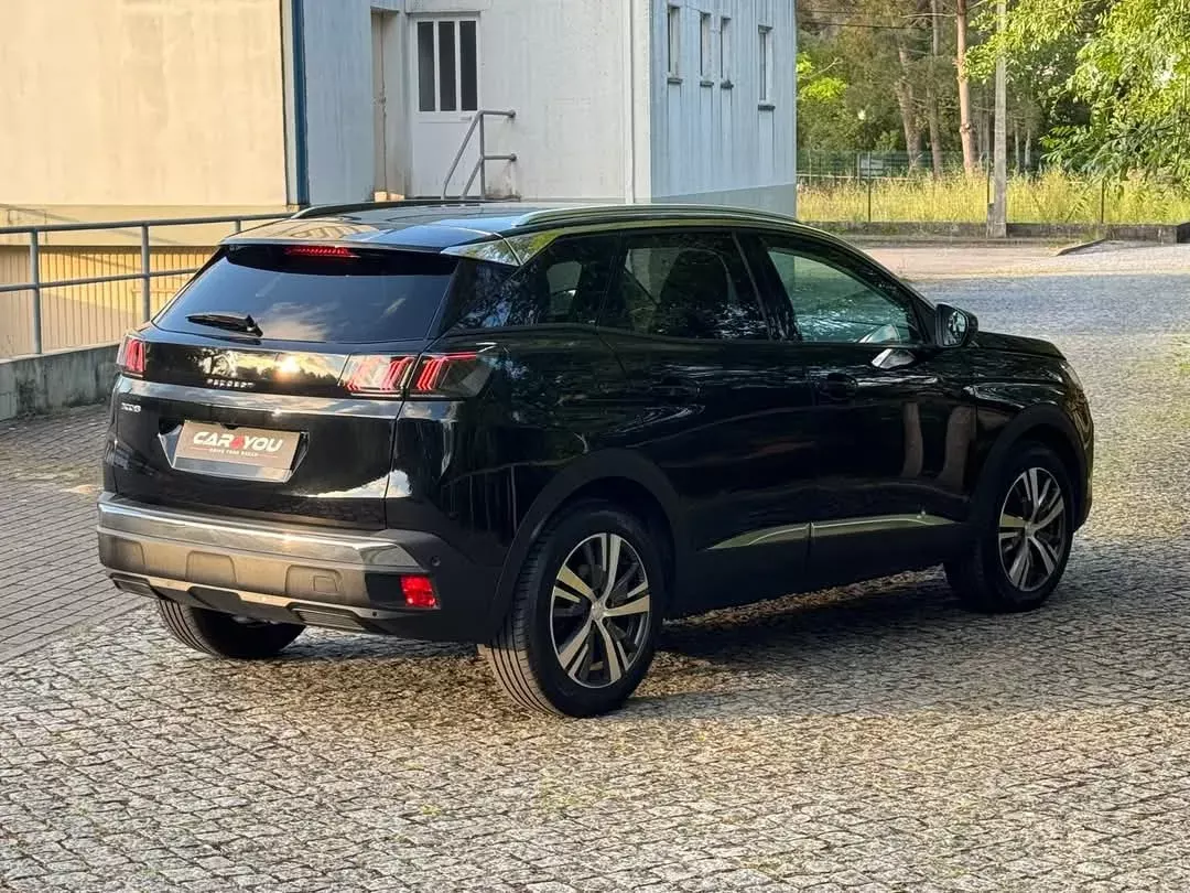 Peugeot 3008 1.5 BlueHDi Allure 2