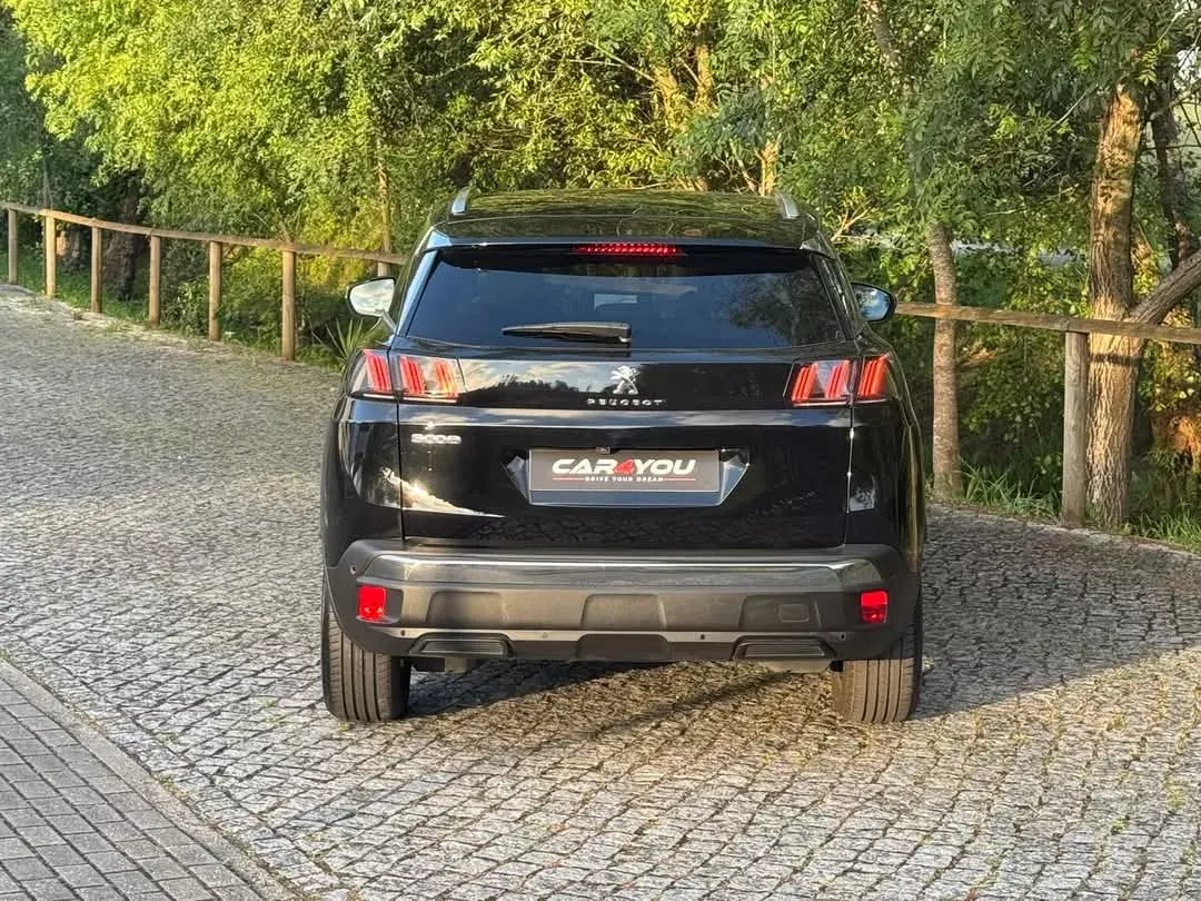 Peugeot 3008 1.5 BlueHDi Allure 8