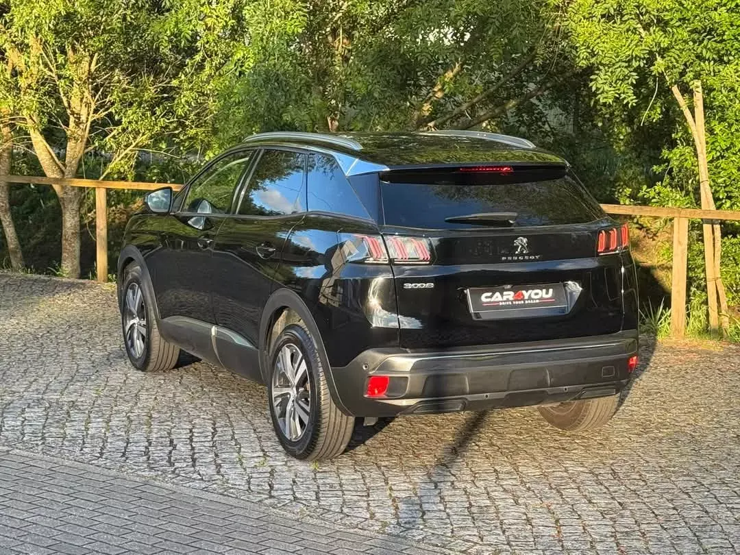 Peugeot 3008 1.5 BlueHDi Allure 9