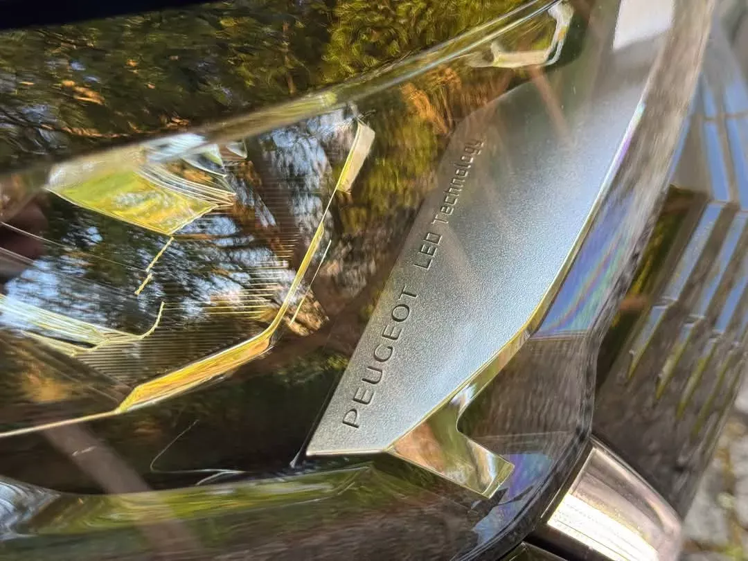 Peugeot 3008 1.5 BlueHDi Allure 13