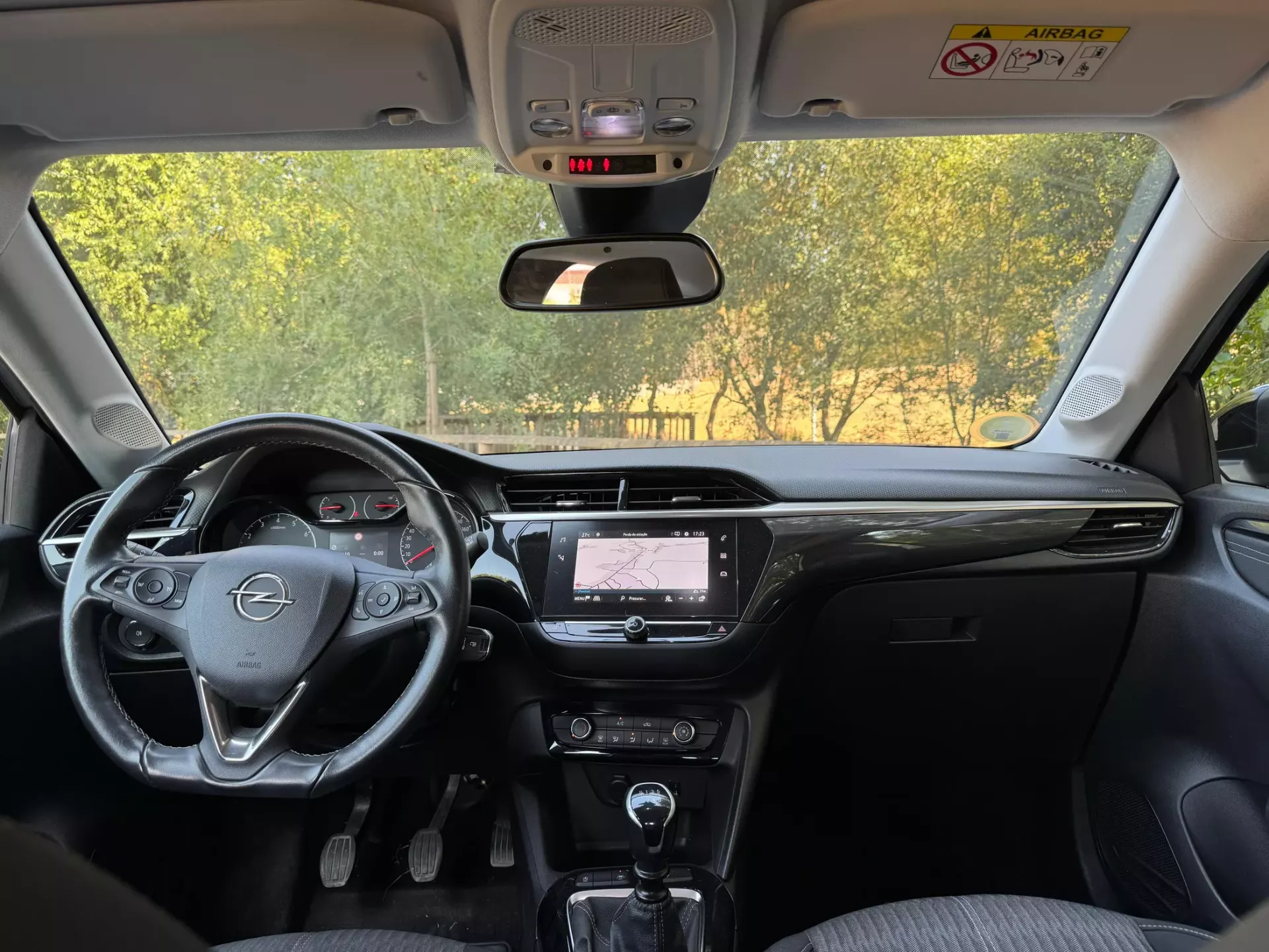 Opel Corsa 1.5 D Elegance 12