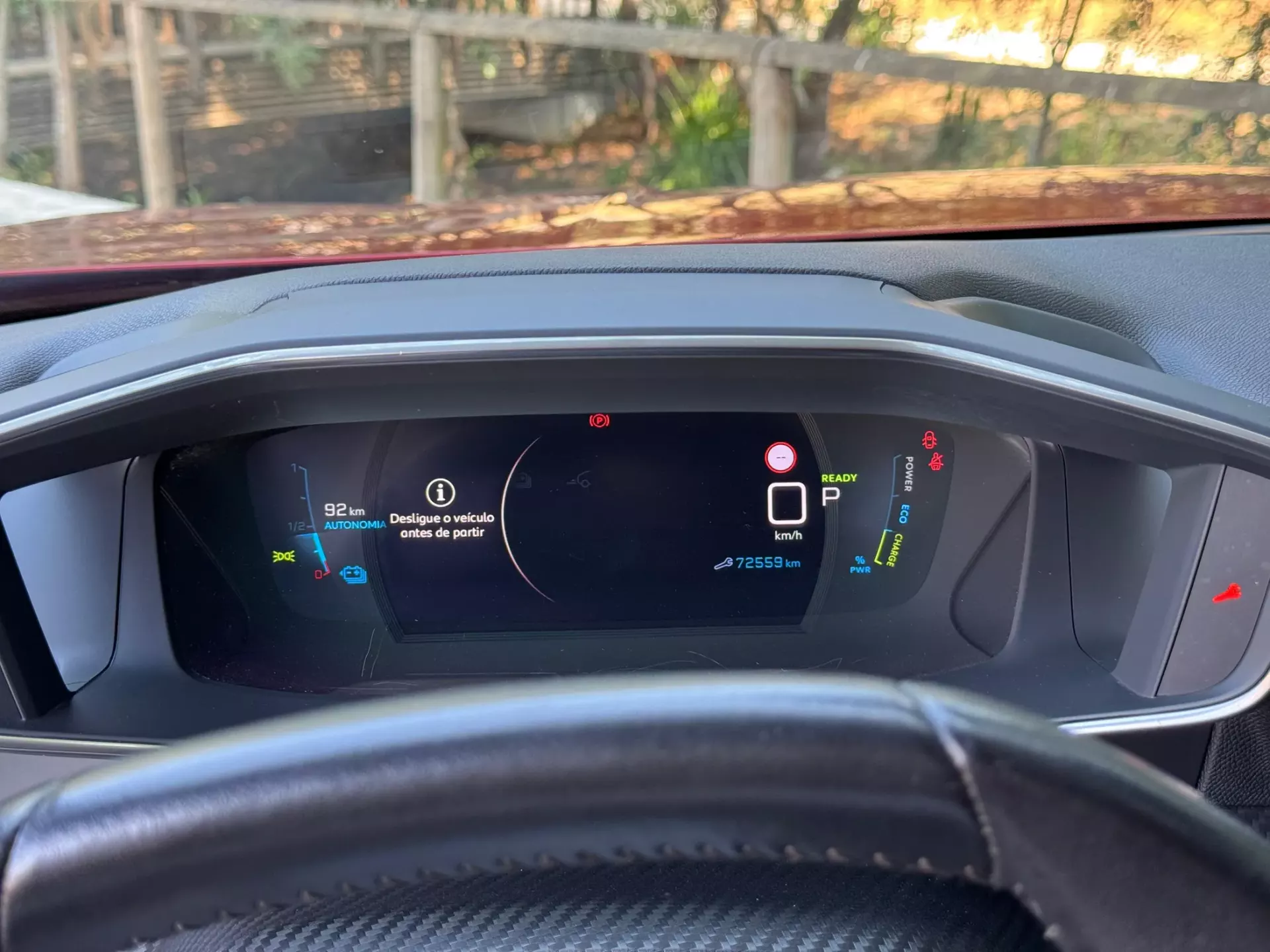 Peugeot e-2008 50 kWh Allure 16