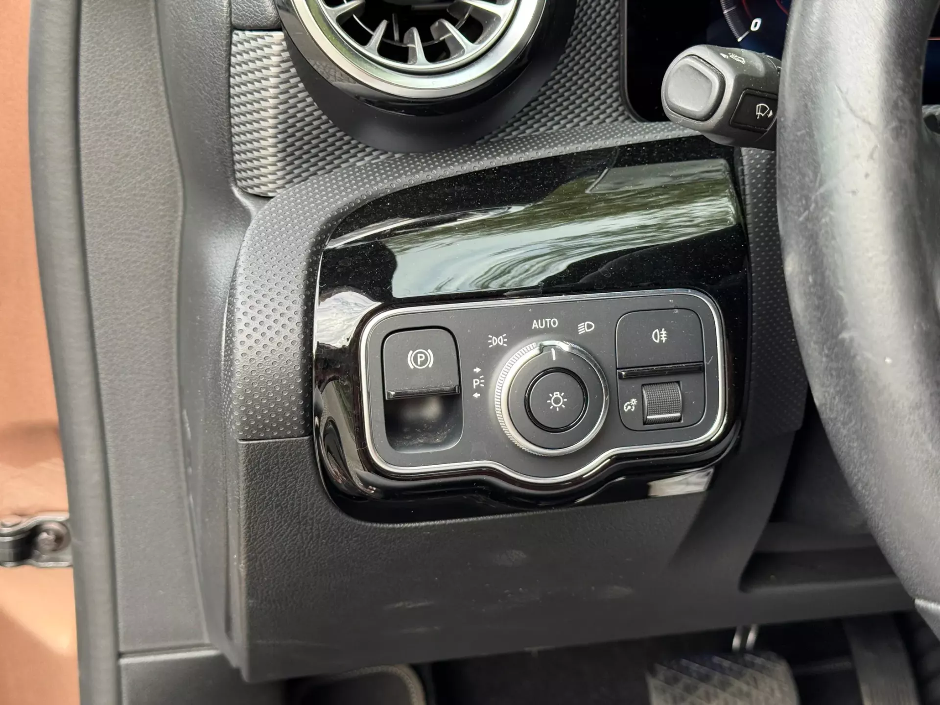 Mercedes-Benz CLA 250 e Progressive 22