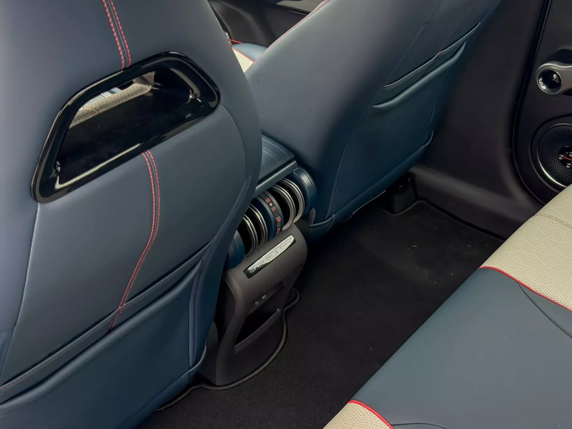 BYD Atto 3 60.48 kWh Design 25