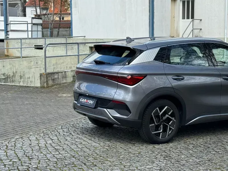 BYD Atto 3 60.48 kWh Design 5