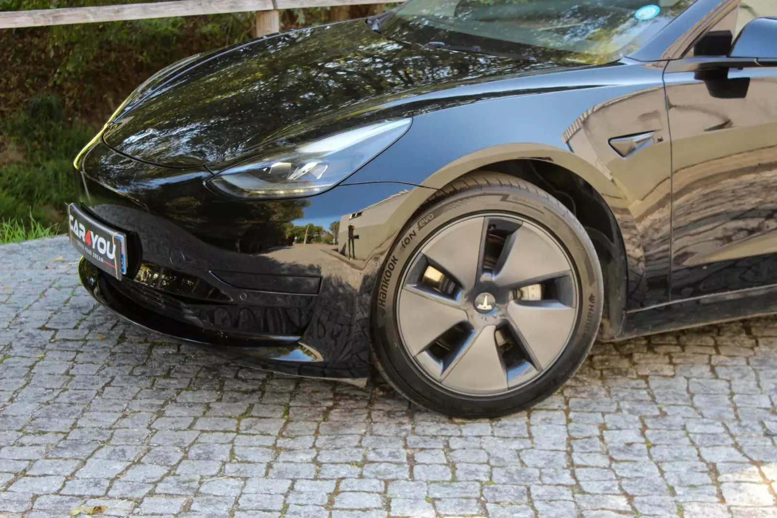 Tesla Model 3 Standard RWD Plus 2