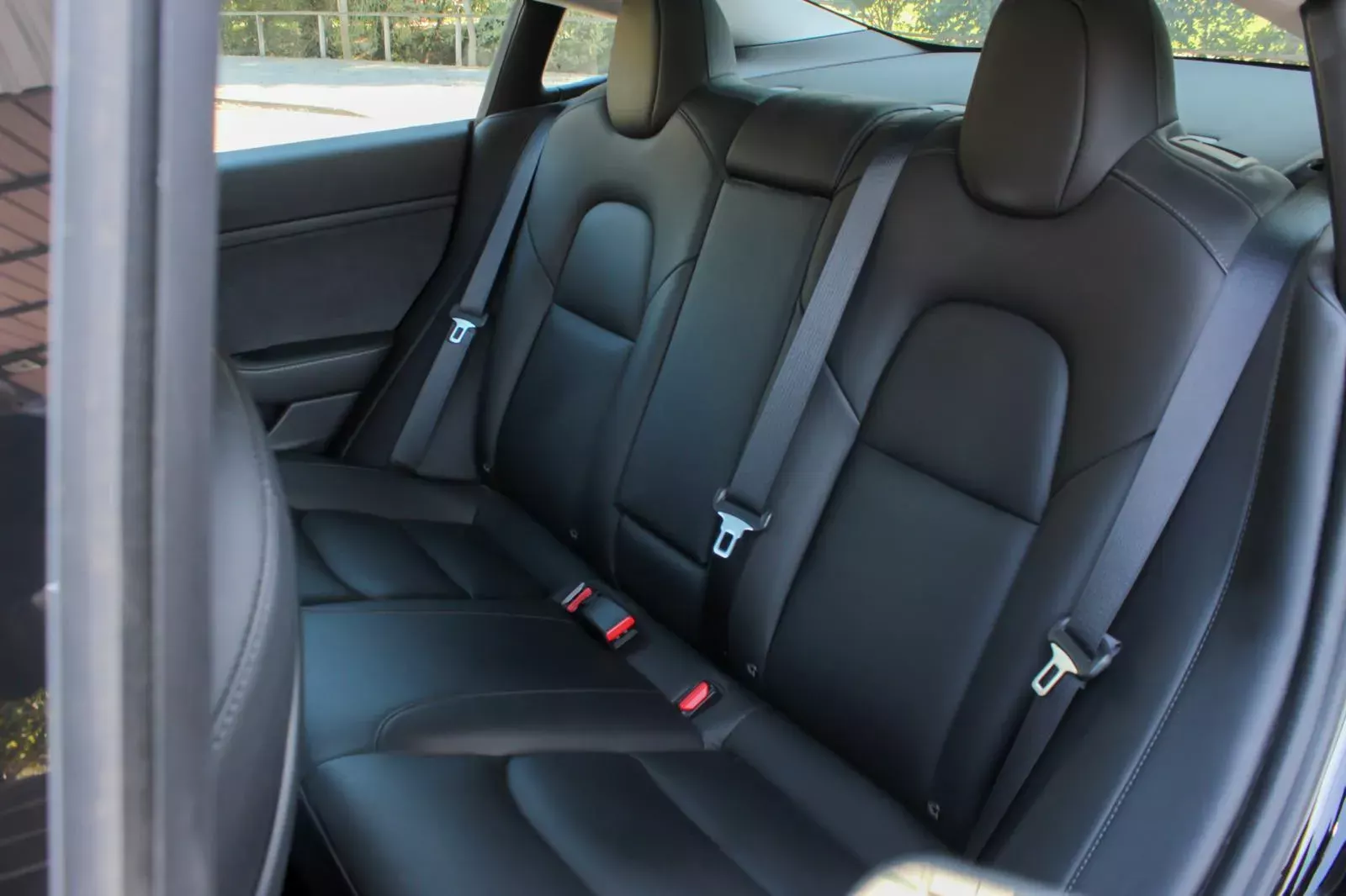 Tesla Model 3 Standard RWD Plus 29