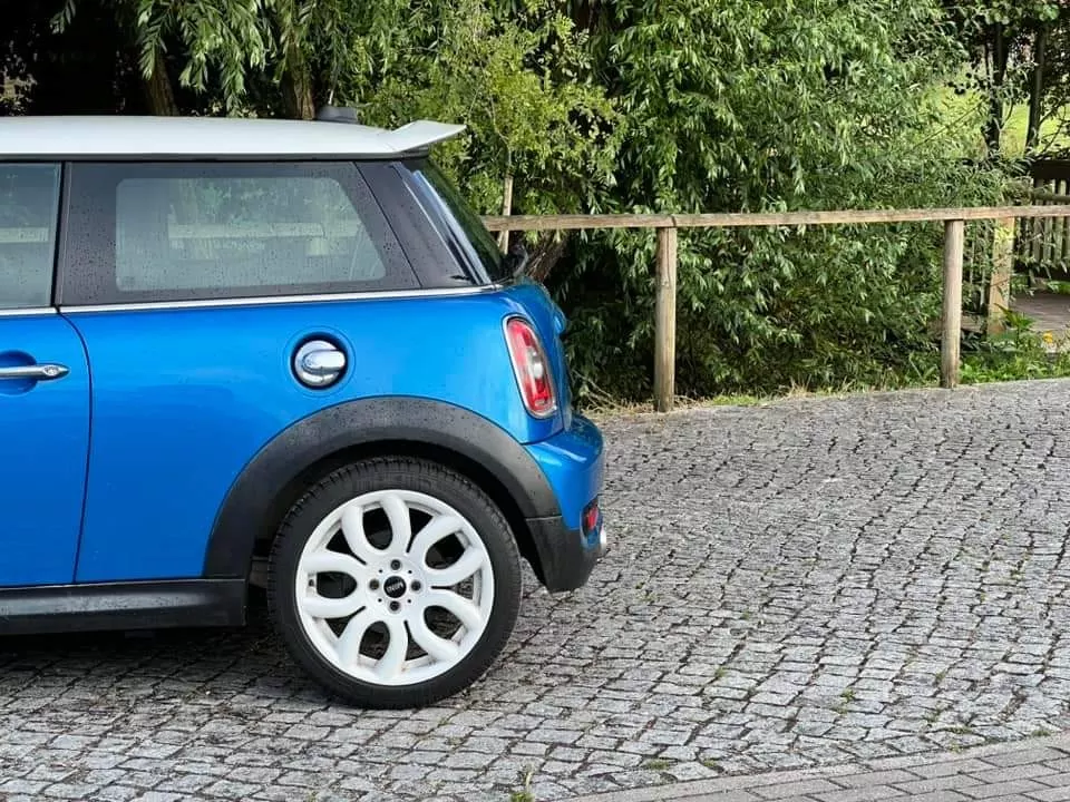 MINI 3 Portas Cooper S 10