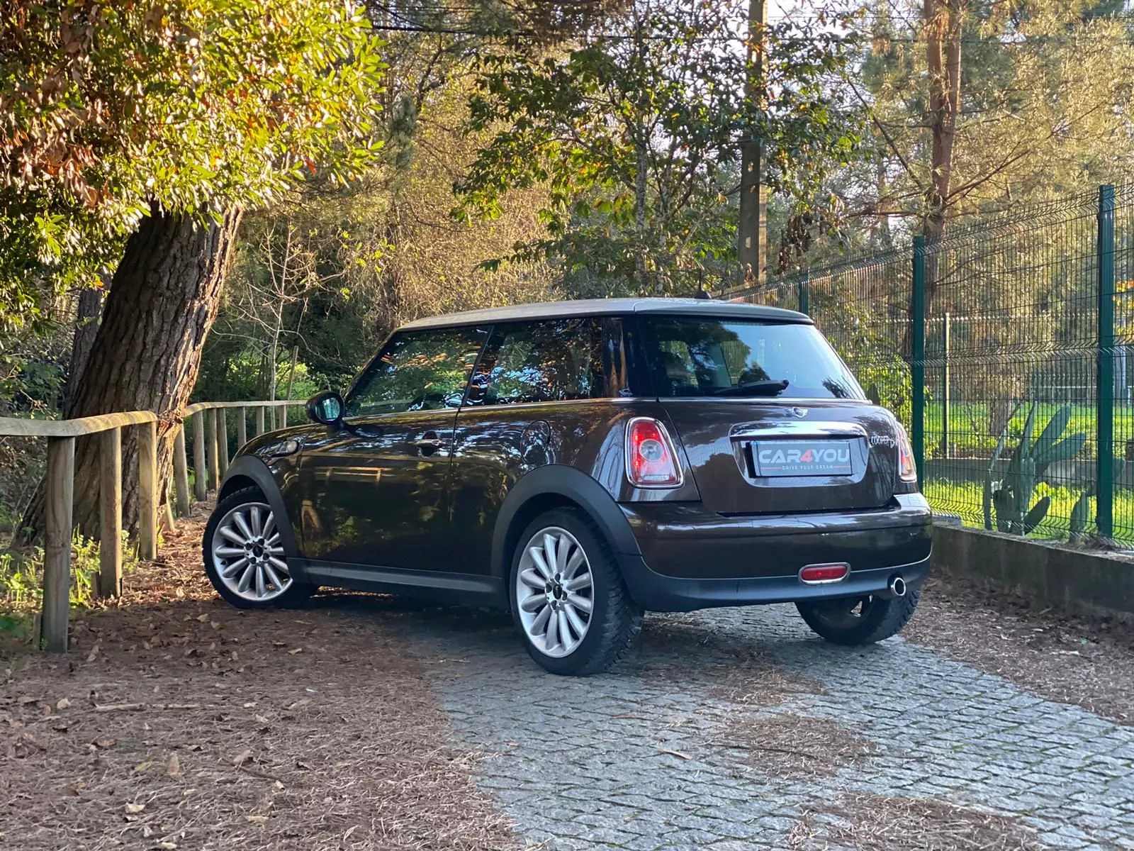 MINI 3 Portas Cooper D 2