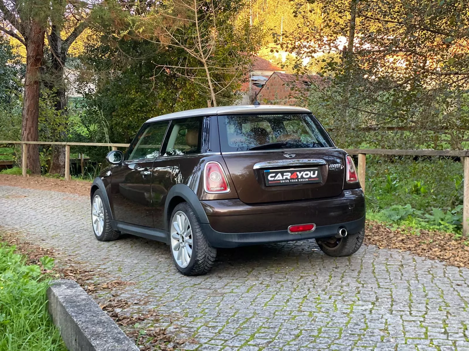 MINI 3 Portas Cooper D 13