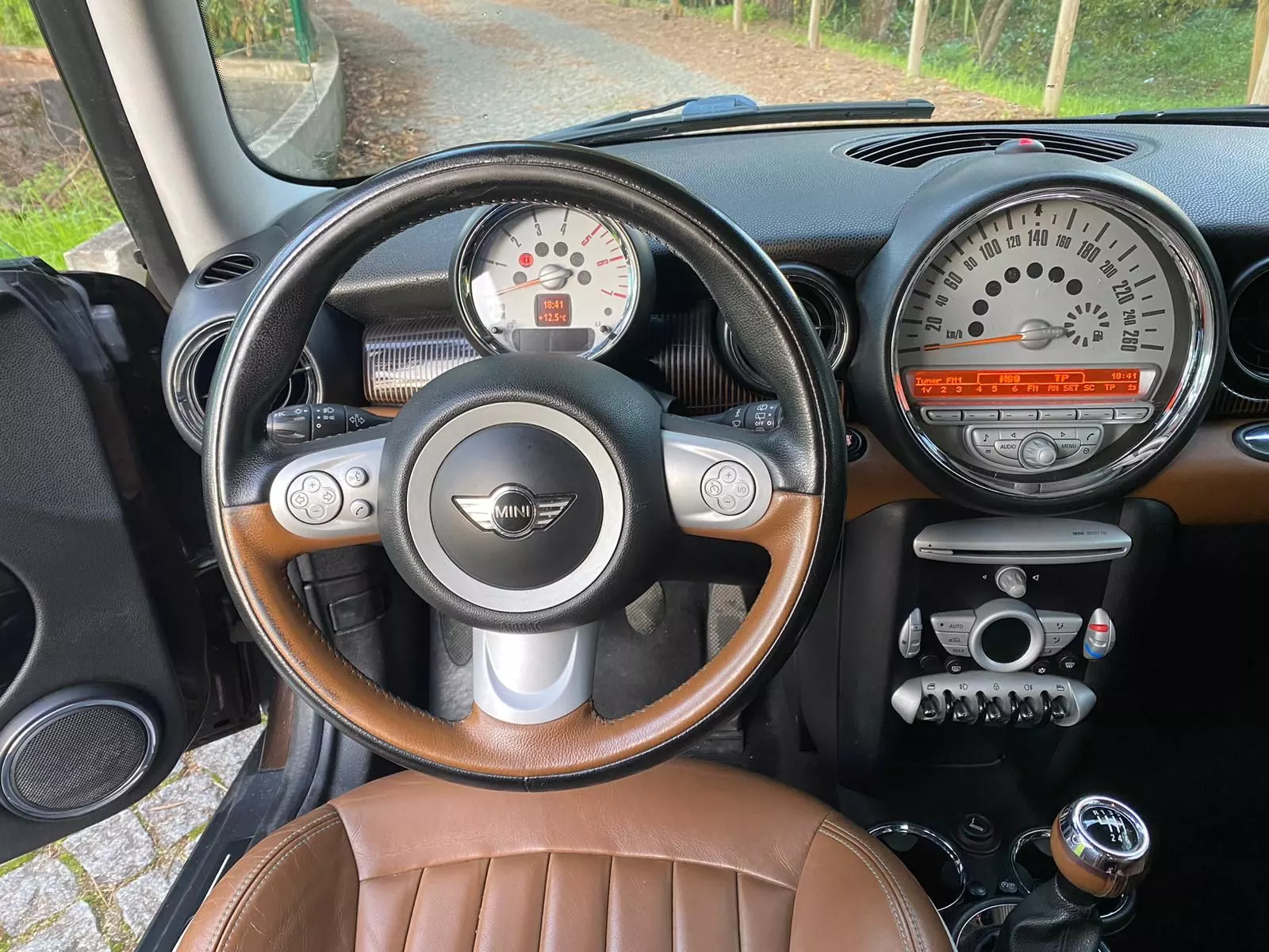 MINI 3 Portas Cooper D 21