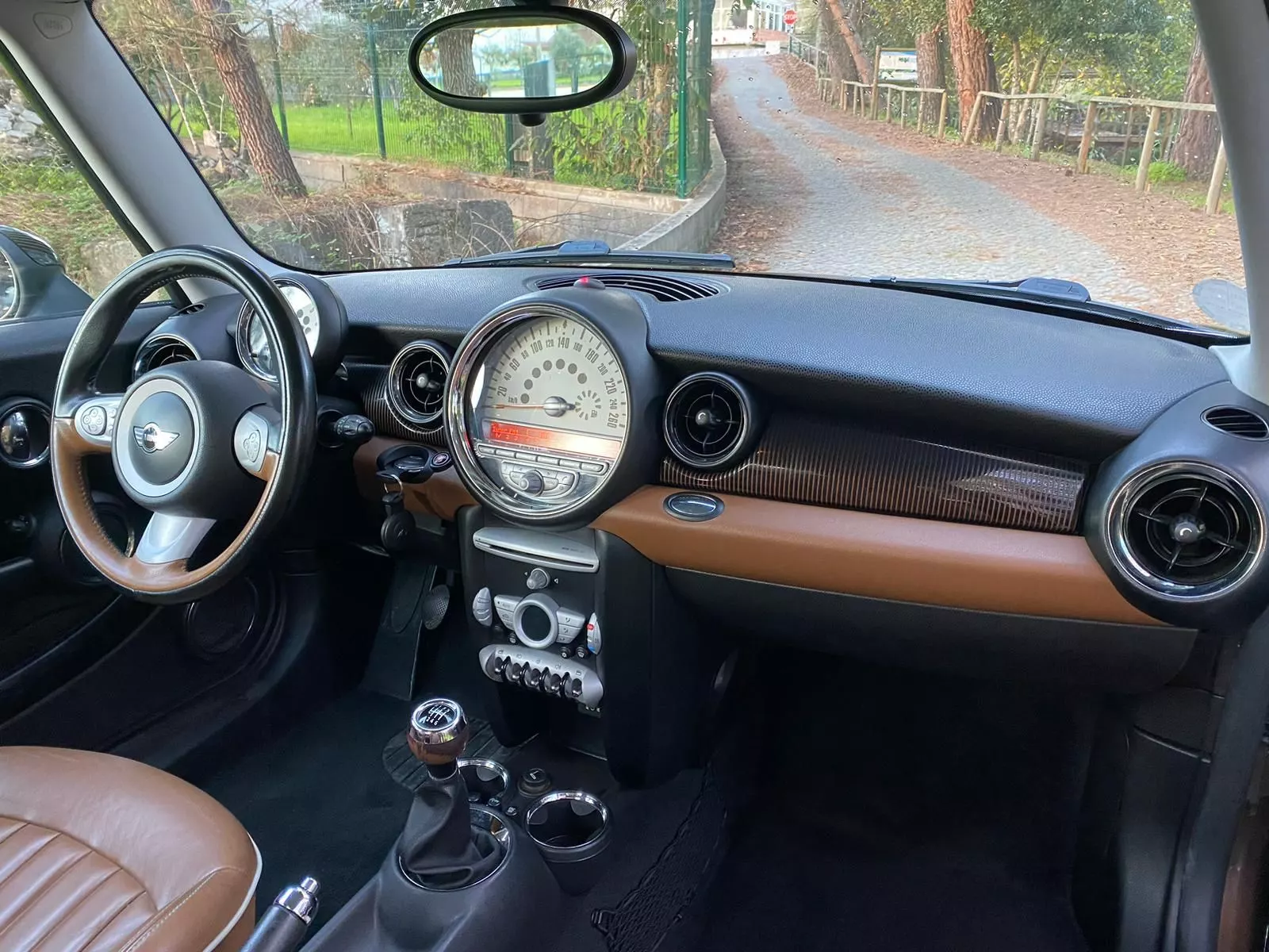 MINI 3 Portas Cooper D 24