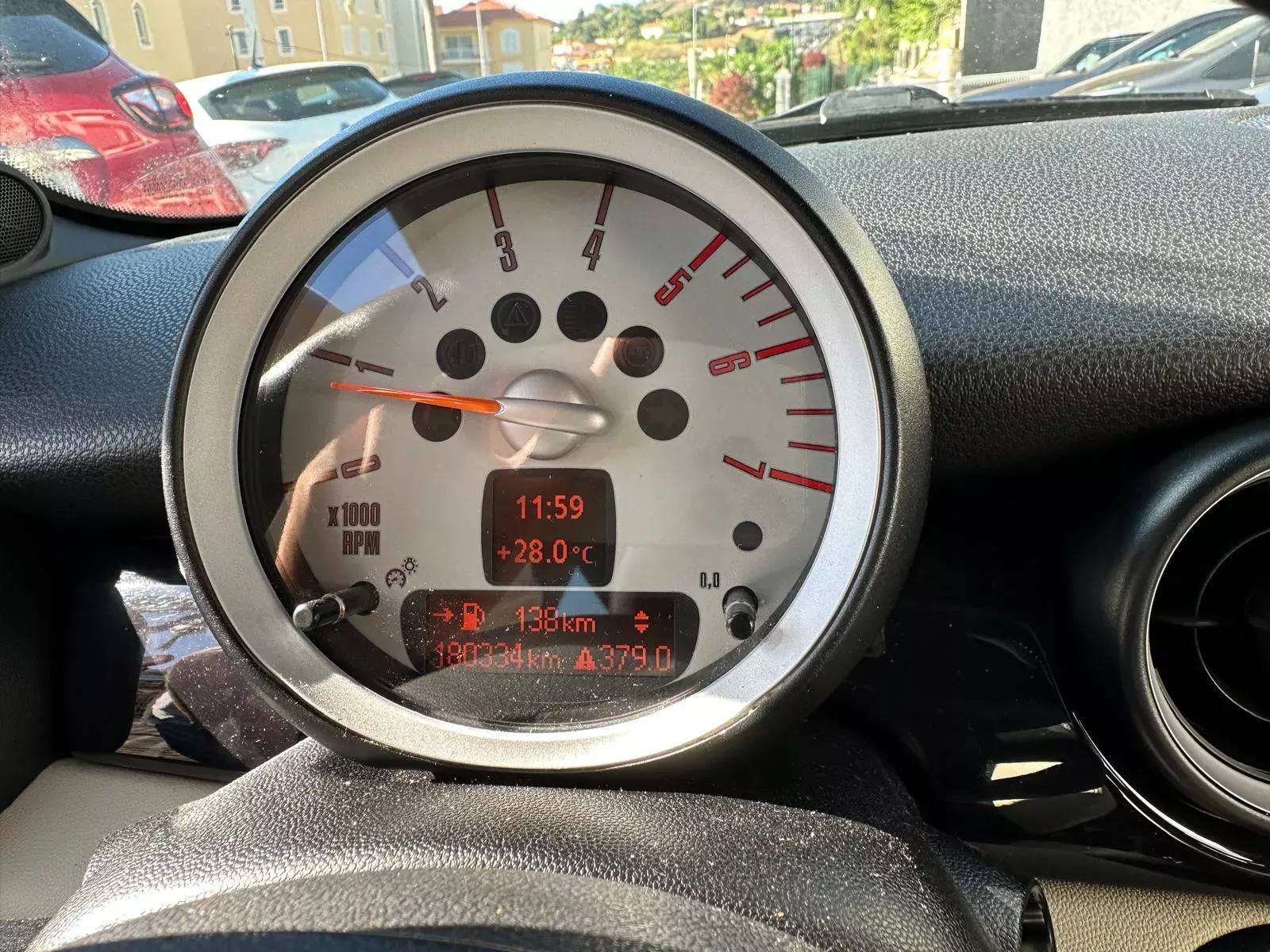 MINI 3 Portas Cooper D 11