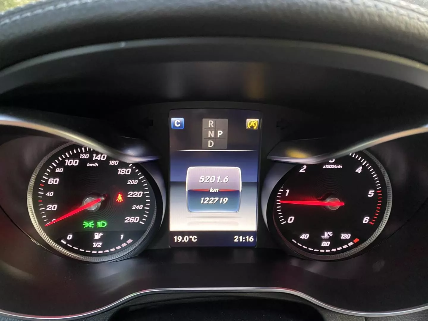 Mercedes-Benz GLC 250 d Coupé AMG Line 4-Matic 18