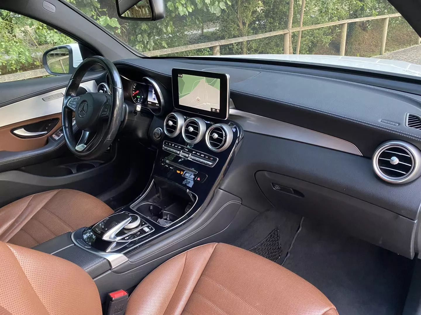 Mercedes-Benz GLC 250 d Coupé AMG Line 4-Matic 20