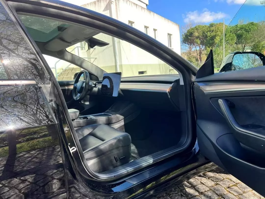 Tesla Model 3 Performance Dual Motor AWD 23