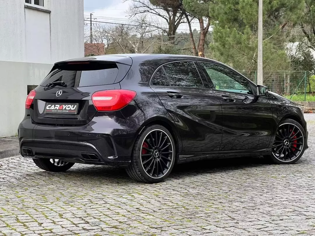 Mercedes-Benz A 45 AMG 4-Matic 8