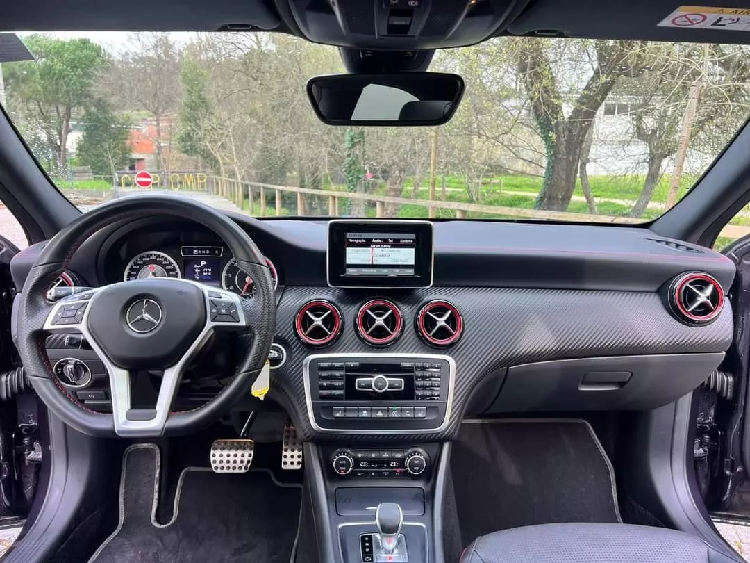 Mercedes-Benz A 45 AMG 4-Matic 18