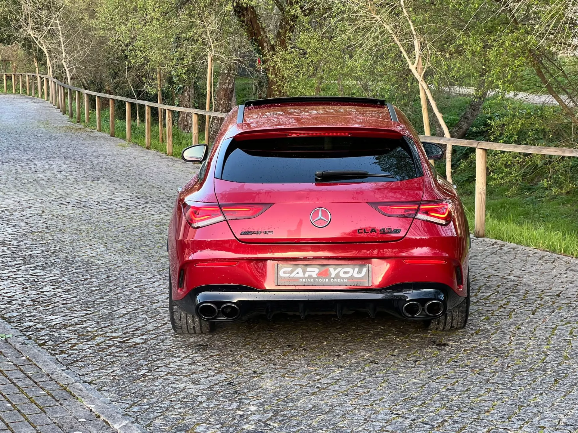 Mercedes-Benz CLA 45 AMG S Shooting Brake 4Matic+ 5