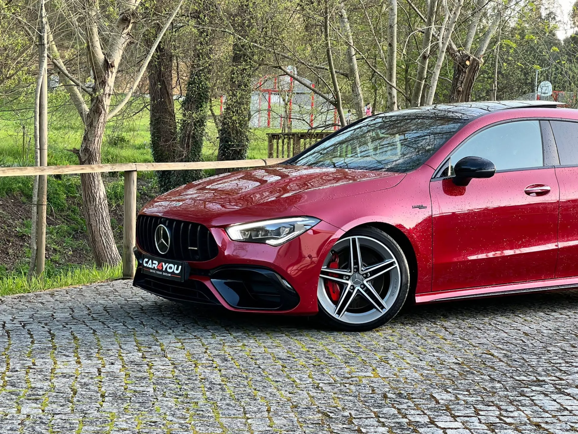 Mercedes-Benz CLA 45 AMG S Shooting Brake 4Matic+ 11
