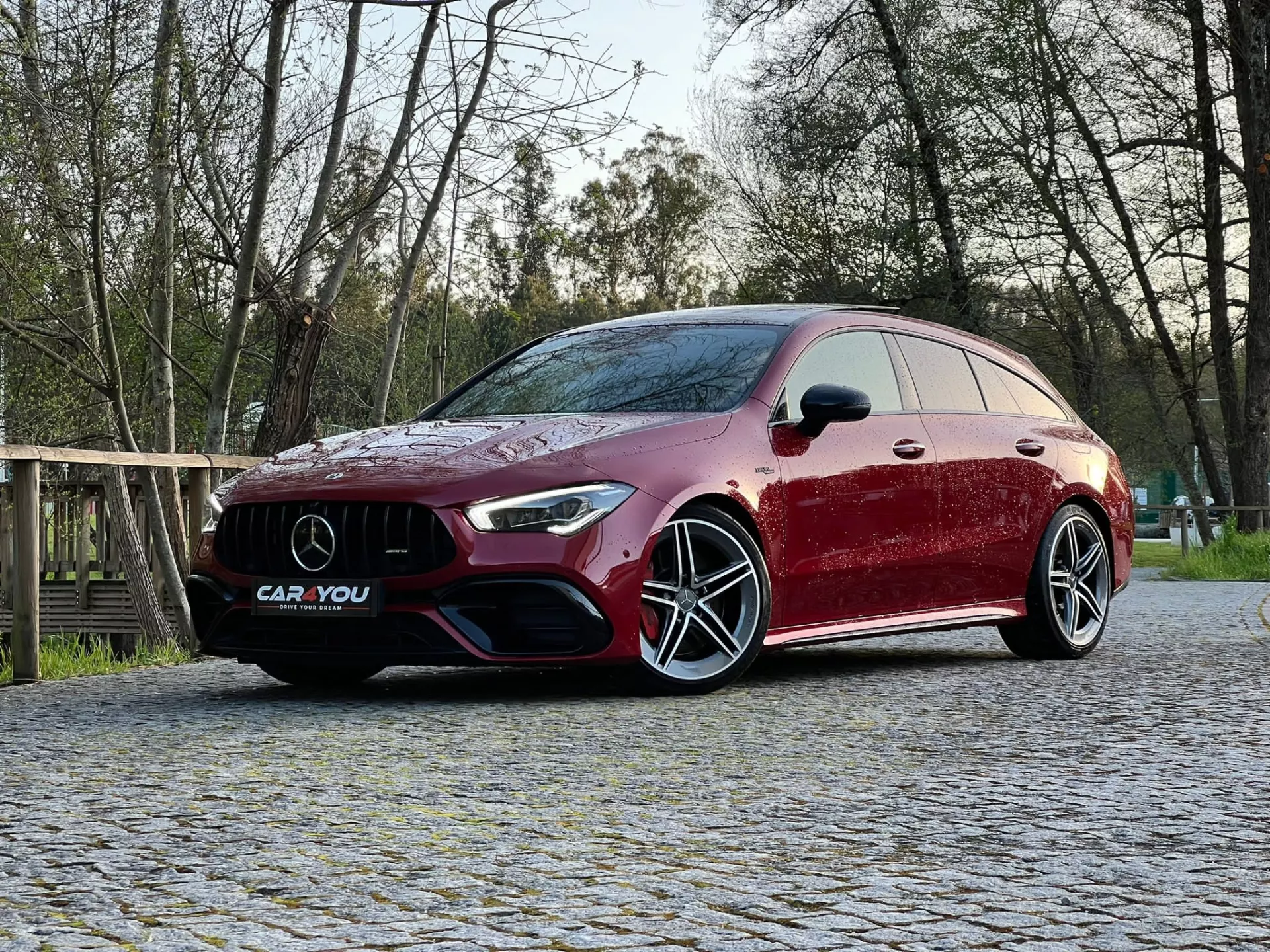 Mercedes-Benz CLA 45 AMG S Shooting Brake 4Matic+ 15