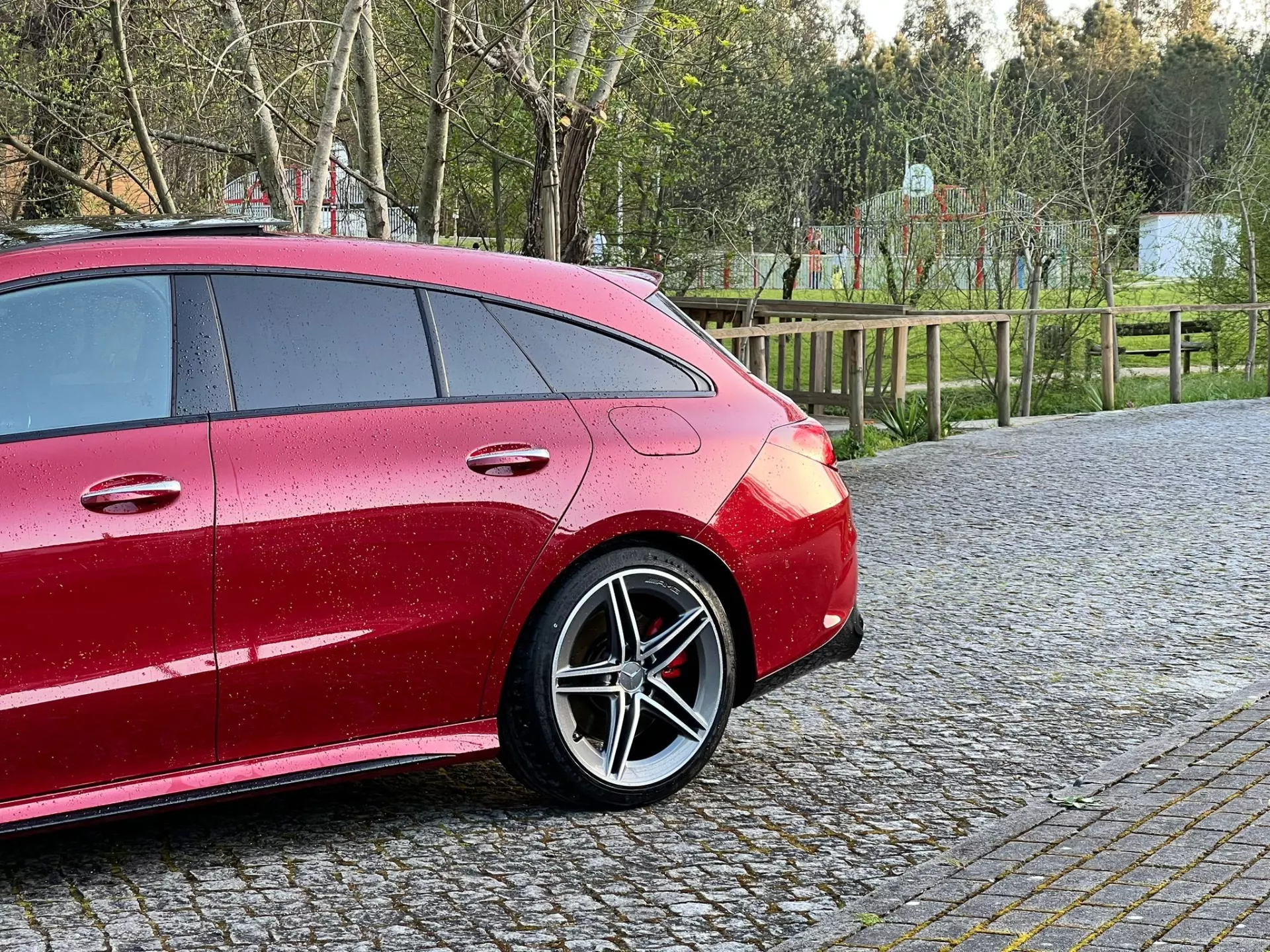 Mercedes-Benz CLA 45 AMG S Shooting Brake 4Matic+ 19