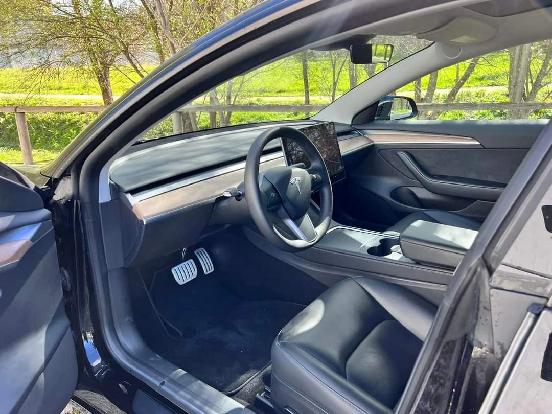 Tesla Model 3 Performance Dual Motor AWD 22